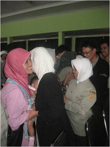 bbppl-halal bihalal 09-musafahah 4.jpg