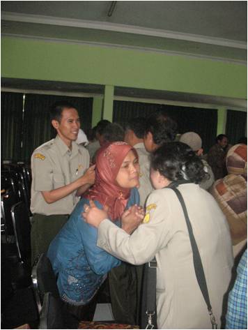 bbppl-halal bihalal 09-musafahah 6.jpg